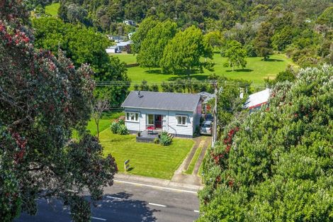 Photo of property in 626 Thames Coast Road, Waiomu, Thames, 3575