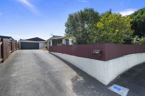 Photo of property in 12 Cargill Grove, Kelvin Grove, Palmerston North, 4414