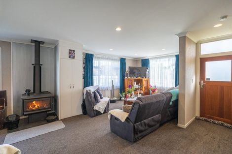 Photo of property in 9 Toronto Street, East Gore, Gore, 9710