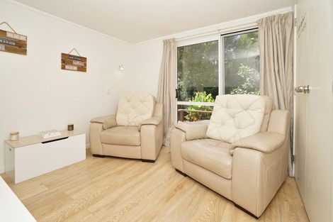 Photo of property in 30 Barrie Crescent, Silverdale, Hamilton, 3216