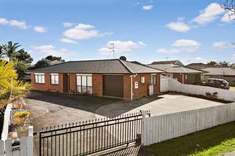 Photo of property in 204 Te Irirangi Drive, Flat Bush, Auckland, 2019