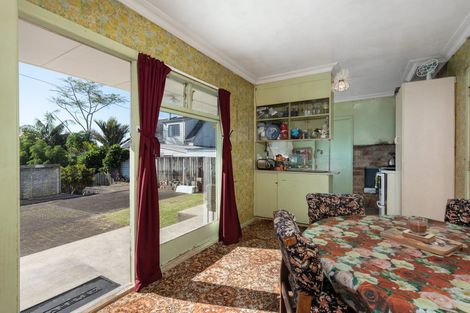 Photo of property in 94 Freyberg Street, Otumoetai, Tauranga, 3110