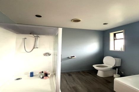 Photo of property in 1/2 Lodge Place, Ilam, Christchurch, 8041