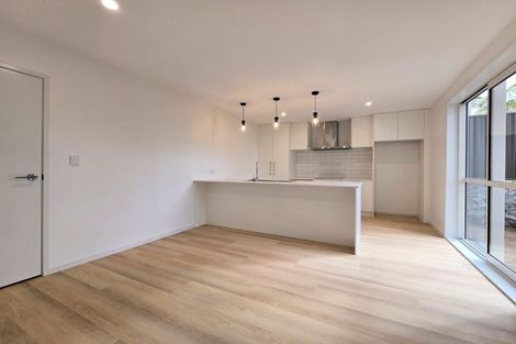 Photo of property in 16 Reiman Street, New Lynn, Auckland, 0600