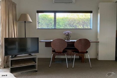 Photo of property in 38 Amber Close, Arthurs Point, Queenstown, 9371