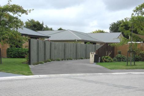 Photo of property in 7 Argyle Place, Prebbleton, 7604