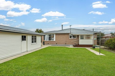 Photo of property in 4 Vivian Street, Burwood, Christchurch, 8083