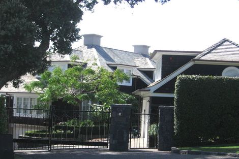 Photo of property in 45 Churchill Road, Murrays Bay, Auckland, 0630