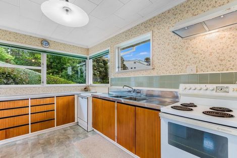 Photo of property in 40 Spinnaker Drive, Whitby, Porirua, 5024