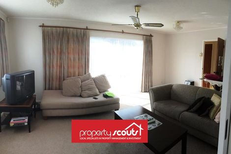 Photo of property in 16 Forest Hill Road, Henderson, Auckland, 0612