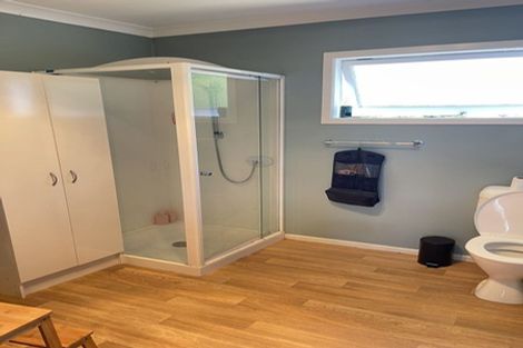 Photo of property in 24 Waipani Road, Te Atatu Peninsula, Auckland, 0610