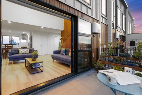 Photo of property in 26 Alexander Willis Crescent, Hobsonville, Auckland, 0616