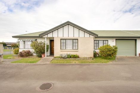 Photo of property in 1/2 Spriggs Crescent, Greenmeadows, Napier, 4112