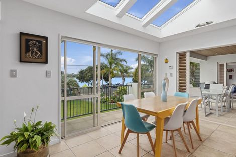 Photo of property in 14 Lansdowne Street, Bayswater, Auckland, 0622