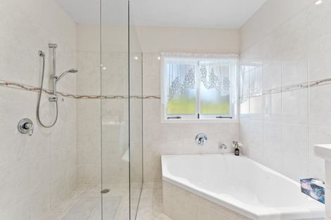 Photo of property in 125 Taylor Road, Waimauku, 0882