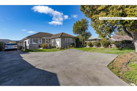 Photo of property in 302 Wairakei Road, Bryndwr, Christchurch, 8053