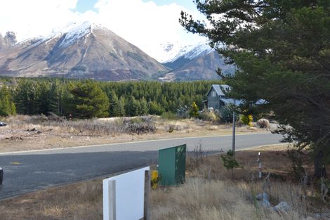 Photo of property in 37 Ohau Drive, Lake Ohau, Twizel, 9412