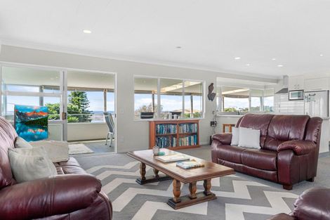 Photo of property in 34 Cheviot Street, Mangawhai Heads, Mangawhai, 0505