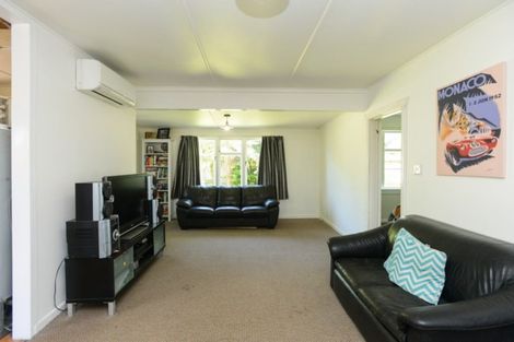 Photo of property in 21 Great North Road, Waipawa, 4210