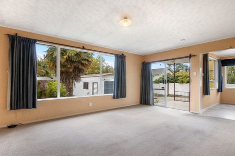 Photo of property in 125 Waikawa Road, Picton, 7220