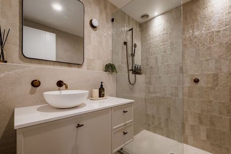 Photo of property in 2/229 Waimea Terrace, Beckenham, Christchurch, 8023