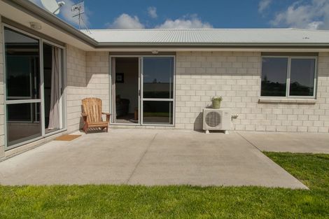 Photo of property in 23 Fairfax Crescent, Pyes Pa, Tauranga, 3112