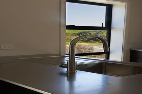 Photo of property in 1 Hill Tops Way, Stoke, Nelson, 7011