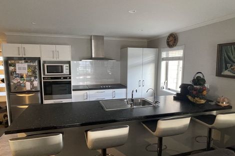 Photo of property in 20 Cupples Street, Papamoa Beach, Papamoa, 3118