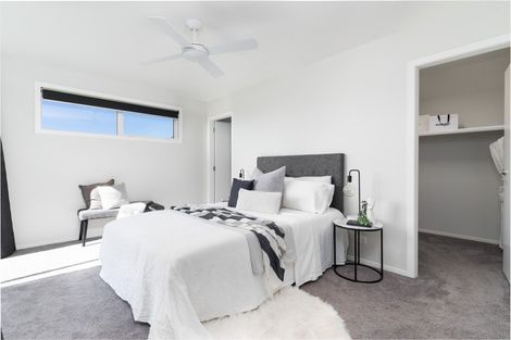 Photo of property in 28 Feist Street, Carterton, 5713