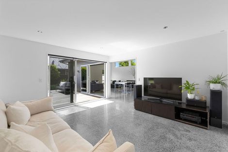 Photo of property in 17 Jacqueline Drive, West Melton, 7618