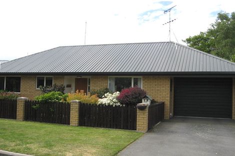 Photo of property in 8a Bank Street, Amberley, 7410