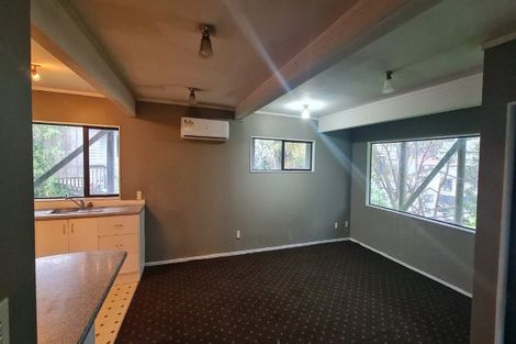 Photo of property in 12a Sabulite Road, Kelston, Auckland, 0602