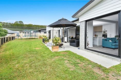 Photo of property in 8 Sharman Place, Pyes Pa, Tauranga, 3112