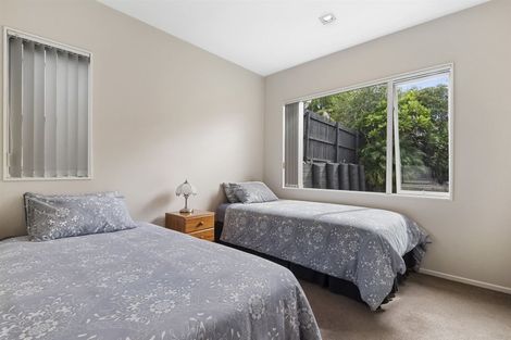 Photo of property in 51 Fairview Avenue, Fairview Heights, Auckland, 0632