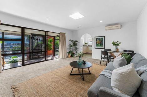 Photo of property in 3 Devon Street, Greerton, Tauranga, 3112