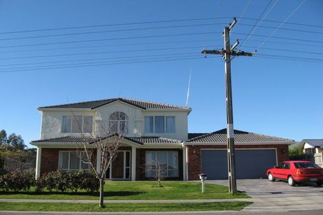 Photo of property in 34 Arataki Road, Havelock North, 4130