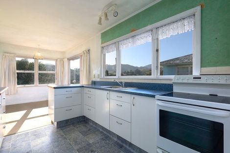 Photo of property in 3 Torlesse Street, Enner Glynn, Nelson, 7011