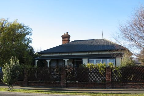 Photo of property in 83 Lonsdale Street, New Brighton, Christchurch, 8083