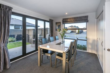 Photo of property in 41 Te Whenu Crescent, Marshland, Christchurch, 8083