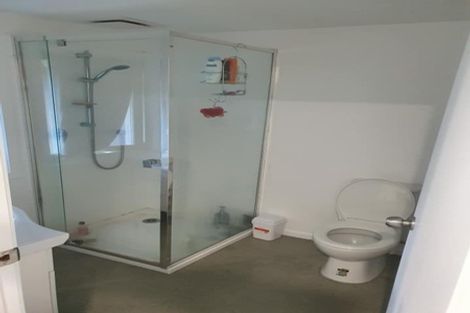 Photo of property in 15 Maori Hut Road, Red Beach, 0932