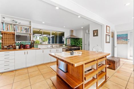 Photo of property in 231 Omaha Flats Road, Point Wells, Warkworth, 0986