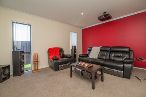 Photo of property in 68 Tutaipatu Avenue, Pegasus, 7612