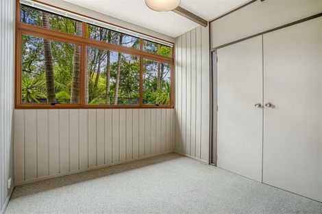 Photo of property in 1094 Scenic Drive North, Swanson, Auckland, 0816