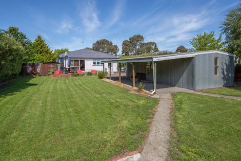 Photo of property in 7 Currie Street, Darfield, 7510