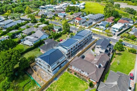 Photo of property in 39 Millen Avenue, Pakuranga, Auckland, 2010