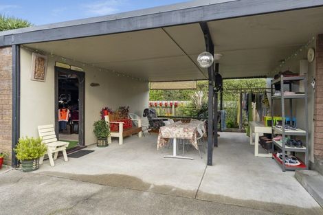 Photo of property in 18 Bell Street, Otaki, 5512