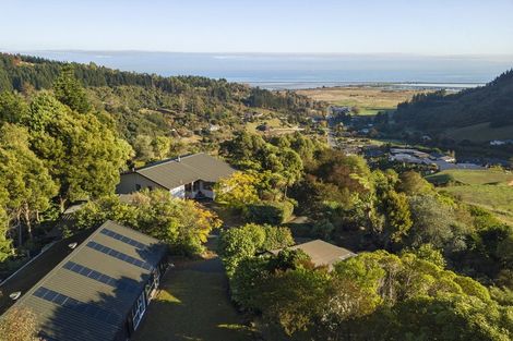 Photo of property in 53 Parautane Way, Todds Valley, Nelson, 7071