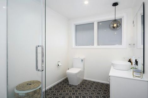 Photo of property in 194 Major Drive, Kelson, Lower Hutt, 5010