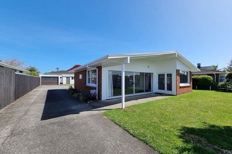 Photo of property in 22 Tukapa Street, Westown, New Plymouth, 4310