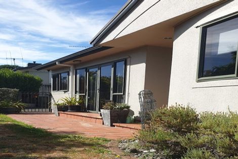 Photo of property in 1 Sunnyhills Avenue, Glenview, Hamilton, 3206